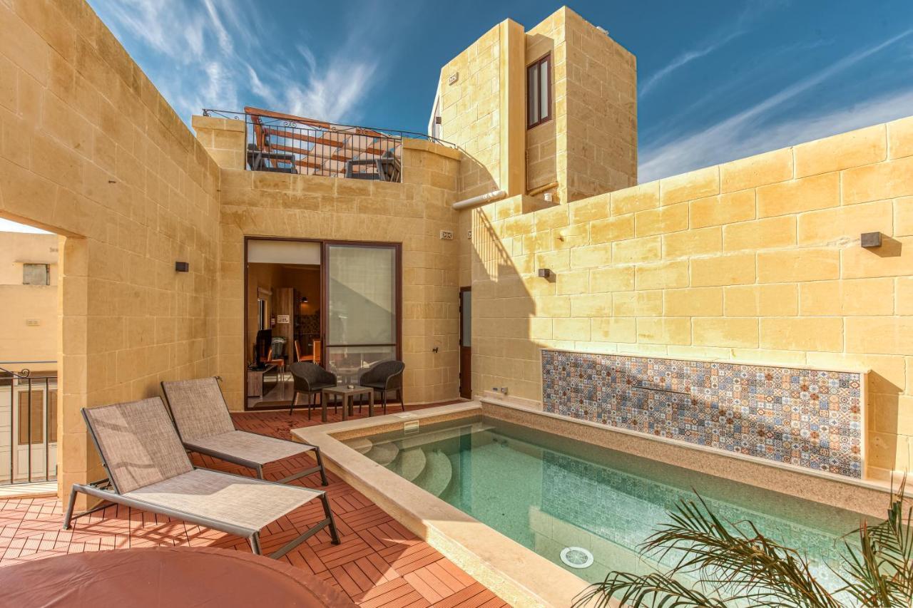 Narcisa - Luxury 3Br Traditional House With Pool, Cinema & Hot Tub Xaghra Bagian luar foto